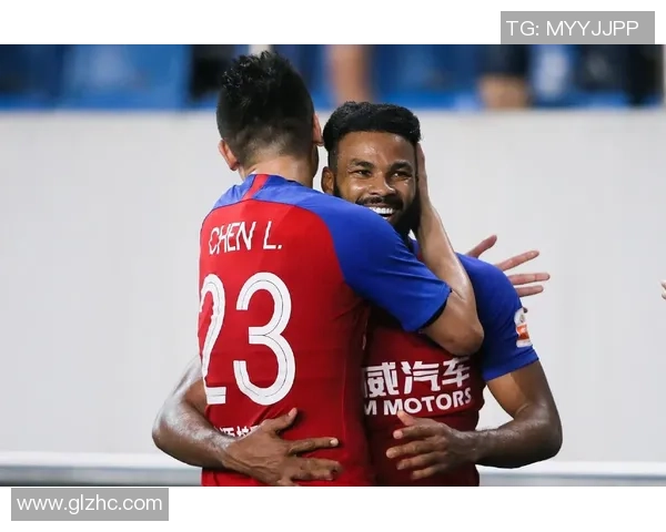 2020年上海上港对阵重庆斯威精彩比赛直播回顾与分析 2020年上海上港对阵重庆斯威精彩比赛直播回顾与分析