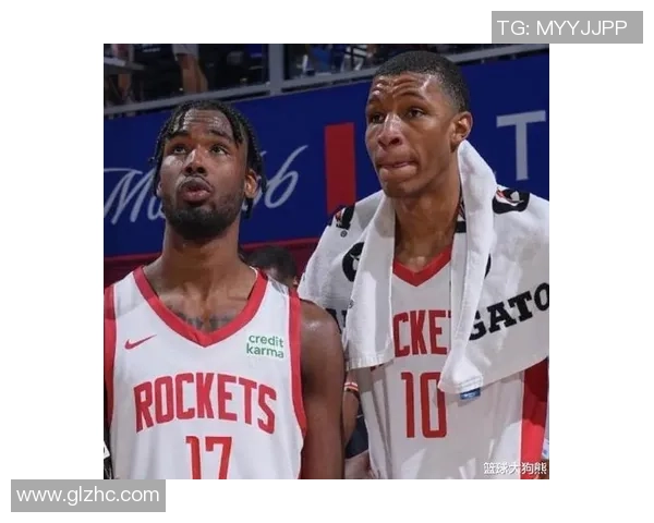 火箭队与步行者队精彩对决上半场录像回放分析与精彩时刻回顾 火箭队与步行者队精彩对决上半场录像回放分析与精彩时刻回顾