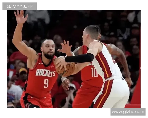 火箭与雄鹿激战第一节精彩回顾与赛况分析 火箭与雄鹿激战第一节精彩回顾与赛况分析