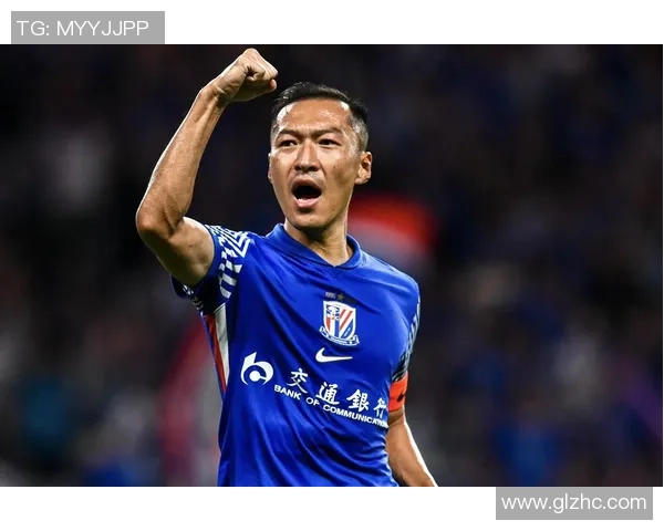 媒体人：中超争冠海港和蓉城给申花留了时机，但后者没有捉住